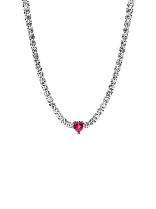 Collar tenis con corazón rojo